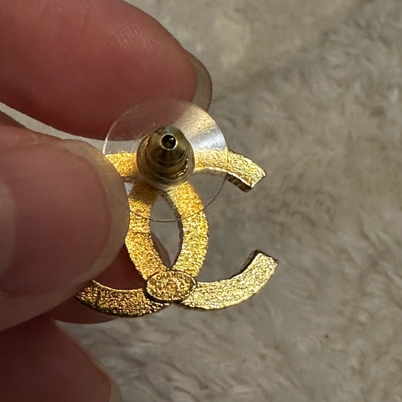 Chanel Cc Logo Earrings - Picture 6 of 9